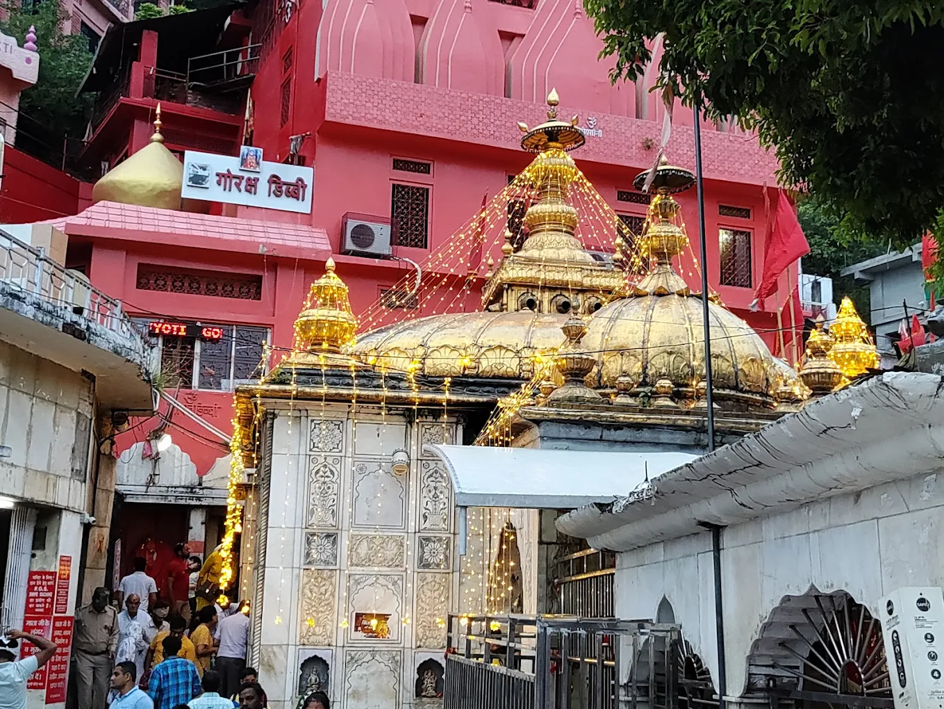 Shri Jwalamukhi Mata Shaktipeeth ji Temple thumb 3